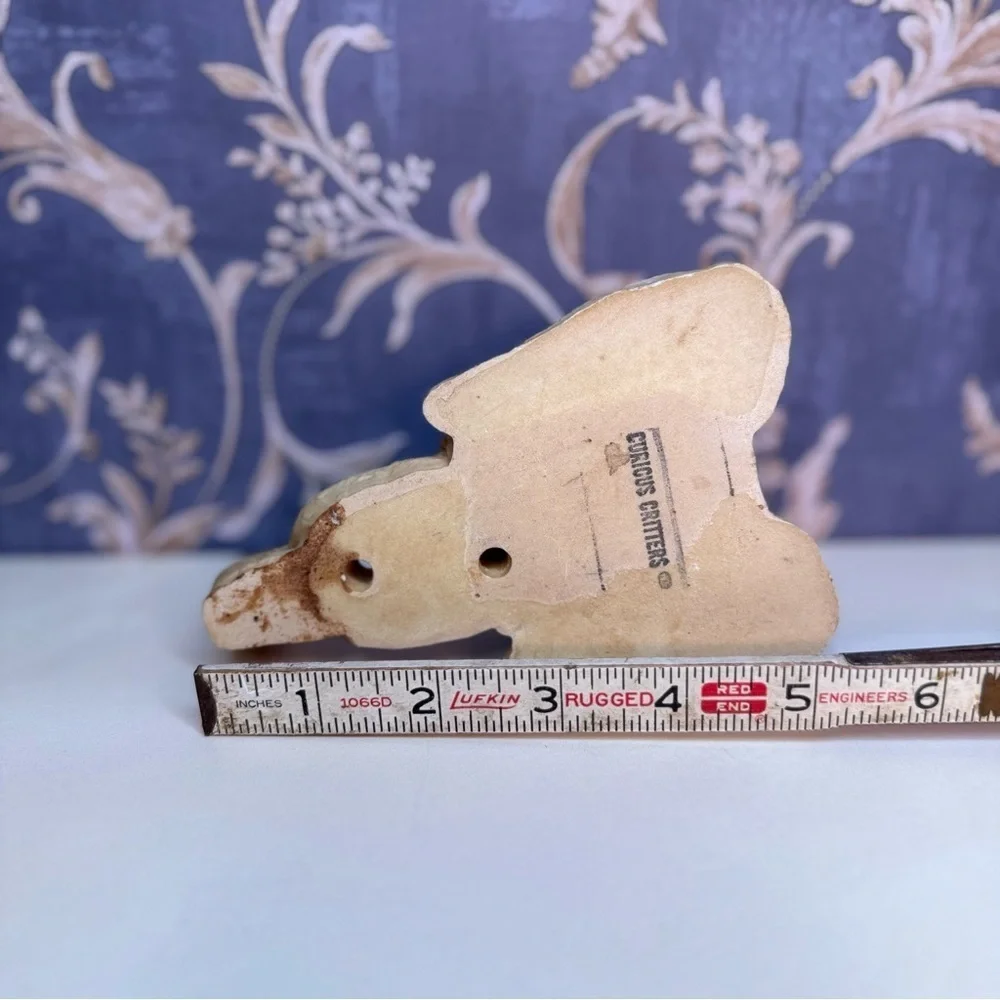 Vintage 1982 Elephant Curious Critters Resin Wall Hook